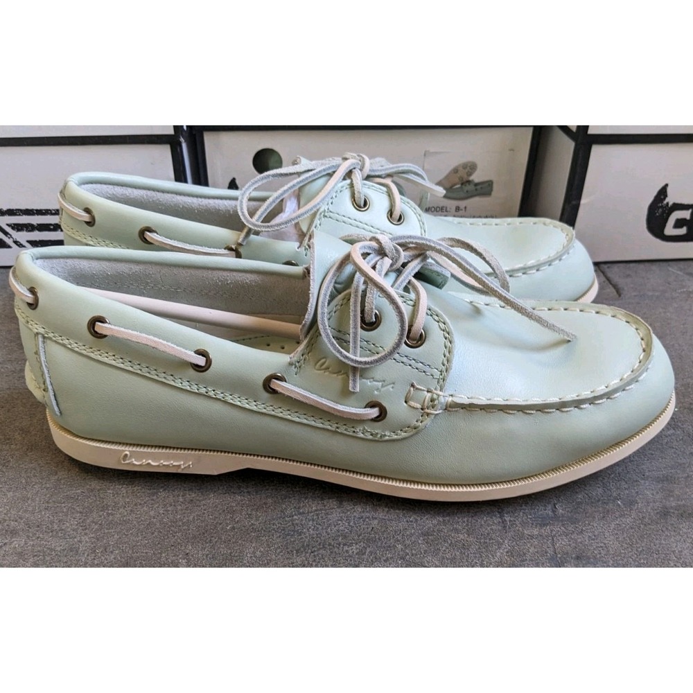 Canoos Golf Shoes Women's 9.5 Seafoam Green & White Leather Boat Shoe Loafer